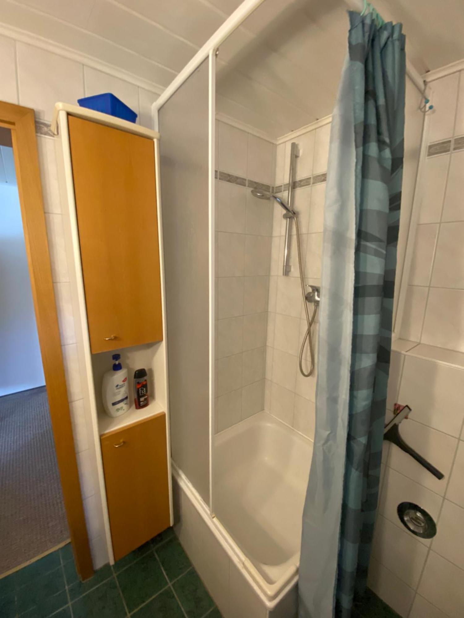 Grosse Helle Wohnung Am Wald In Bad Saarow Nahe Gruenheide Und Berlin Souterrain Esterno foto